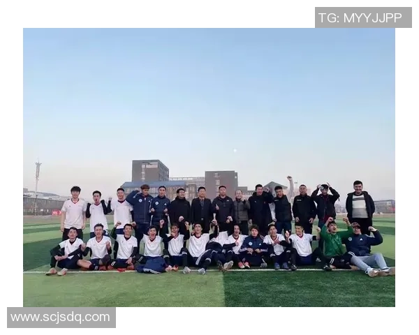 赛后分析：上海足球队与西安足球队的表现与状态对比探讨