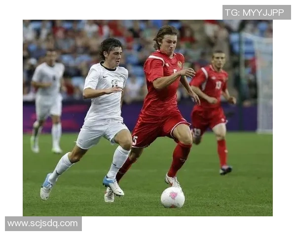 赛后复盘：上海羽毛球队与成都羽毛球队的战术意识与表现分析