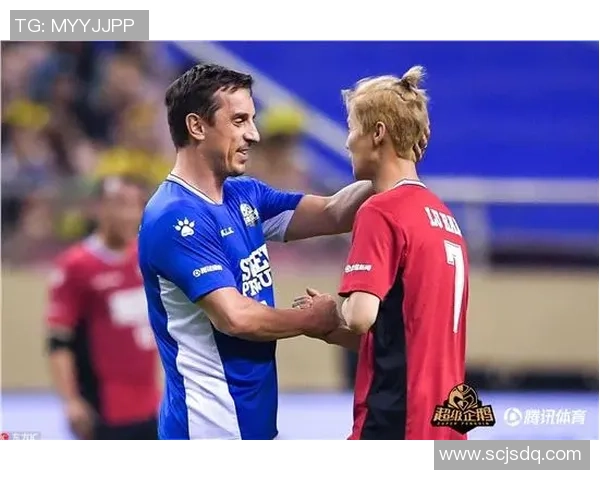 188cm足球明星的辉煌历程与成就解析：从绿茵场到全球瞩目的传奇之路